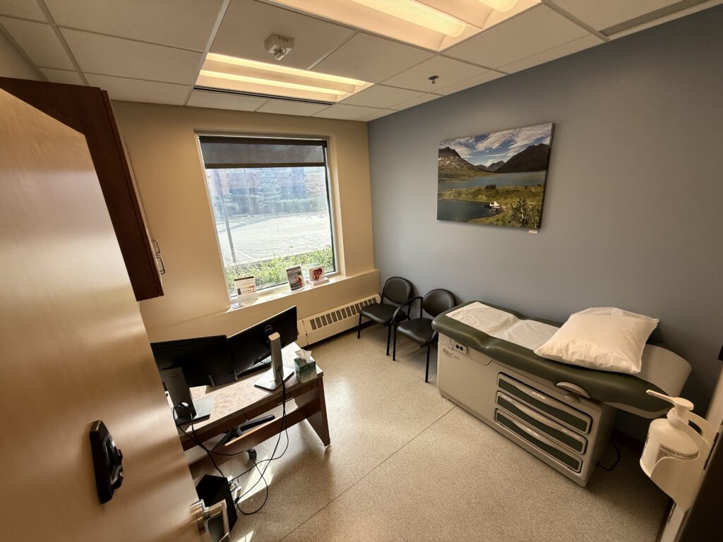 Suite 201 Window Exam Room